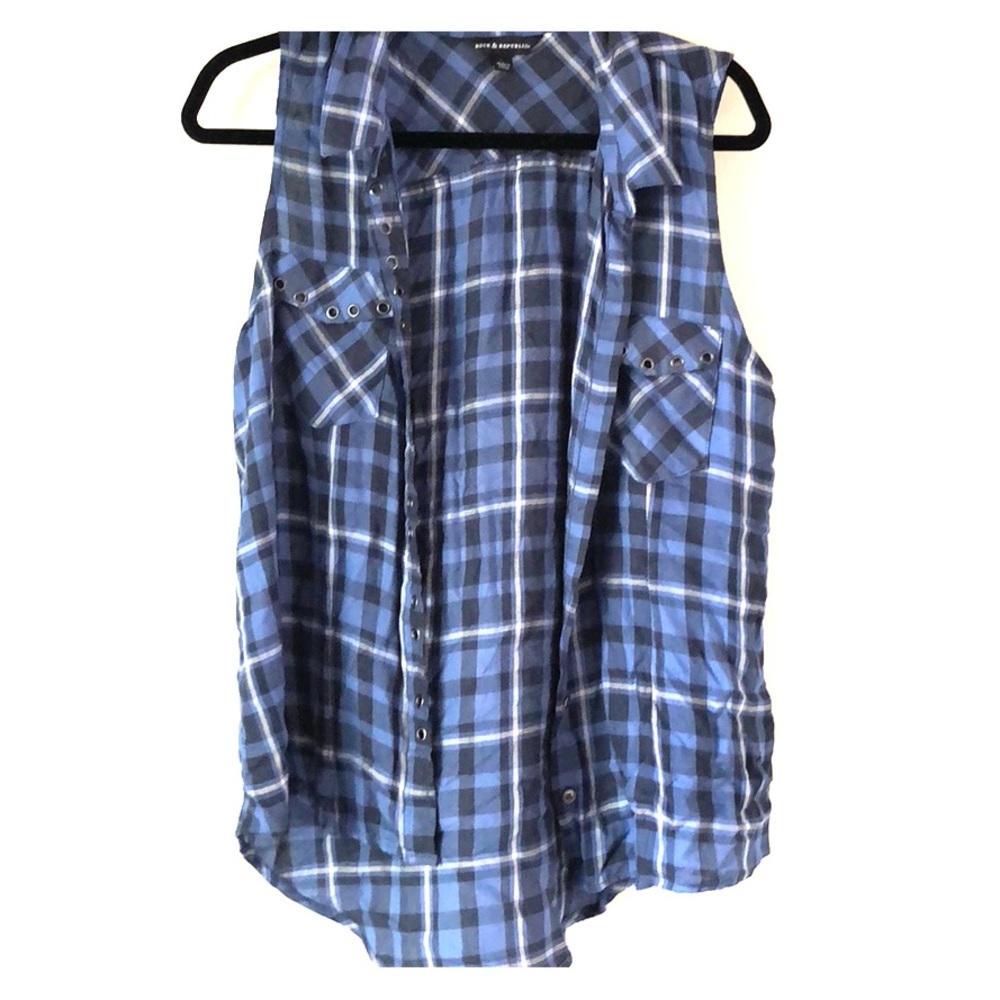 Blue plaid rock and republic button up sleeveless